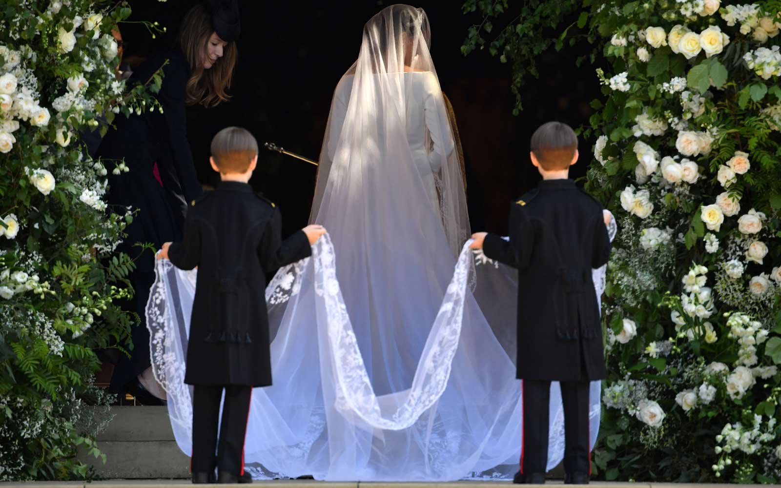Designerin Emilia Wickstead „extrem traurig“ wegen Kommentar über Meghan Markles Hochzeitskleid