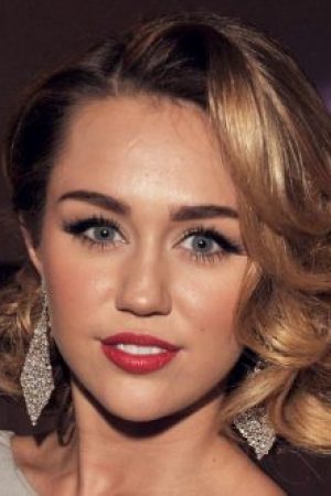 Miley Cyrus Magazin Skandal Rückblick – ermächtigende Nachricht des Stars