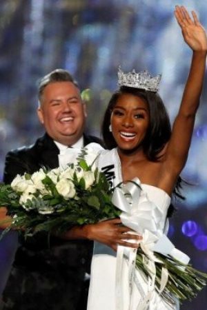 Miss New York Nia Franklin gewinnt Miss America 2019
