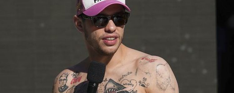 Emily Ratajkowski und Pete Davidson sind angeblich ein Paar